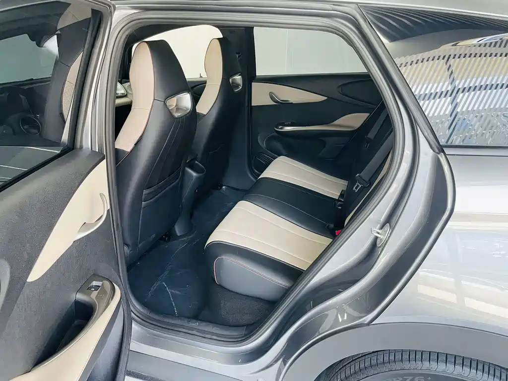BYD Dolphin 2023 — фото 10