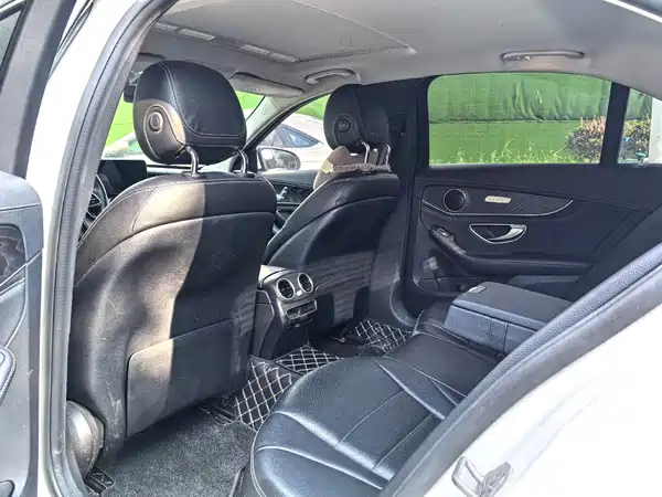Mercedes-Benz C-Class 2018