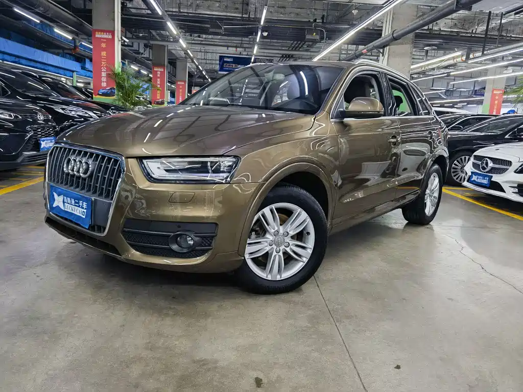 Audi Q3 2015 — фото 1