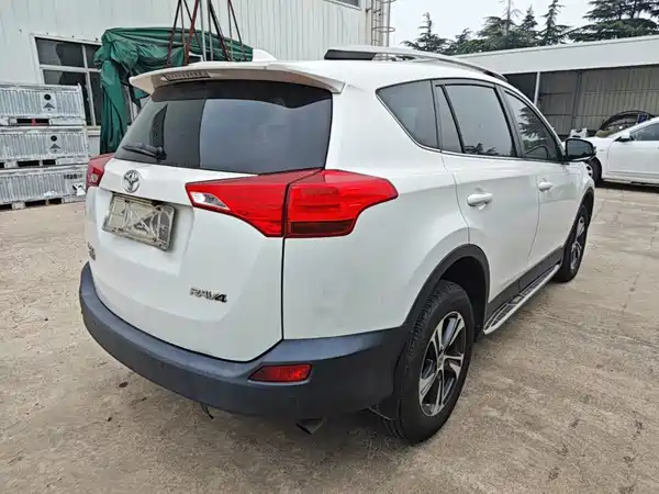 Toyota RAV4 2016
