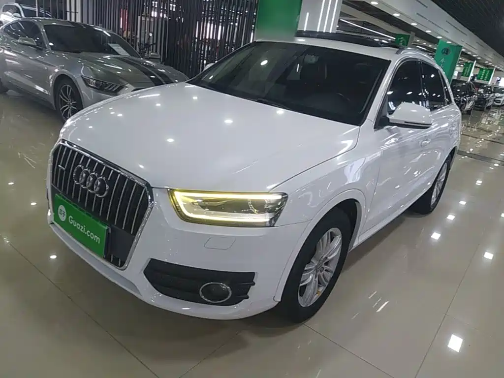 Audi Q3 2014 — фото 2