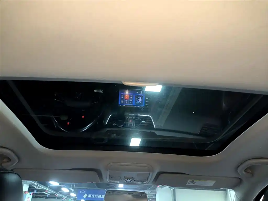 Skoda Octavia 2015 — фото 17