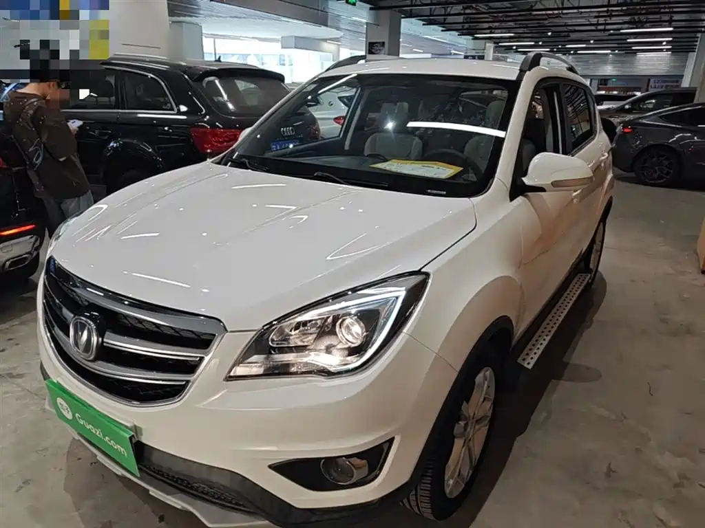 Changan CS35 2018 — фото 1