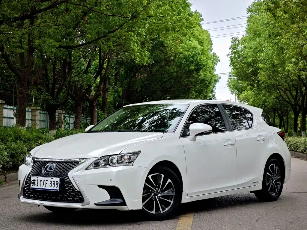 Lexus CT 2019