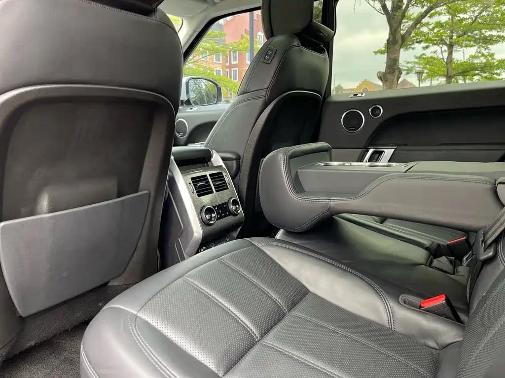 Land Rover Sport 2018 — фото 21
