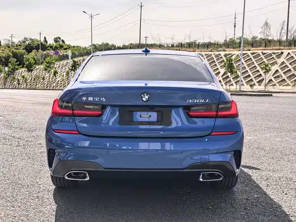 BMW 3 Series 2021