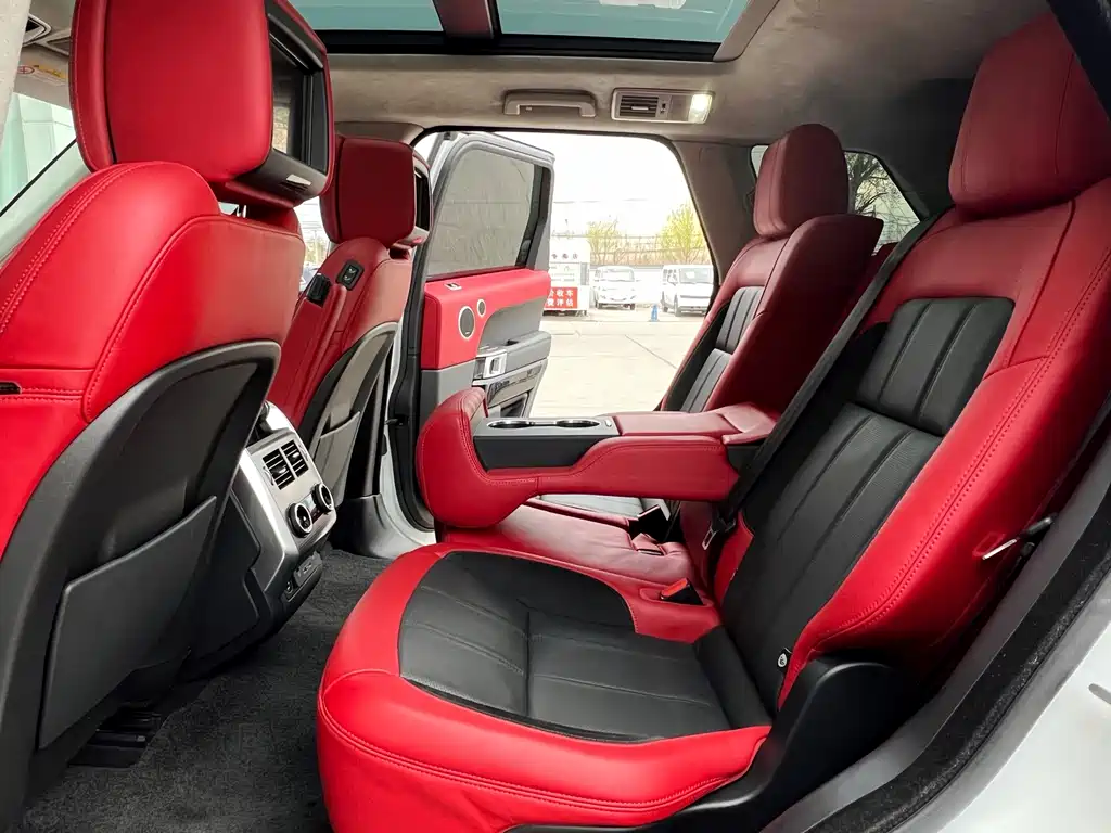 Land Rover Sport 2021 — фото 17