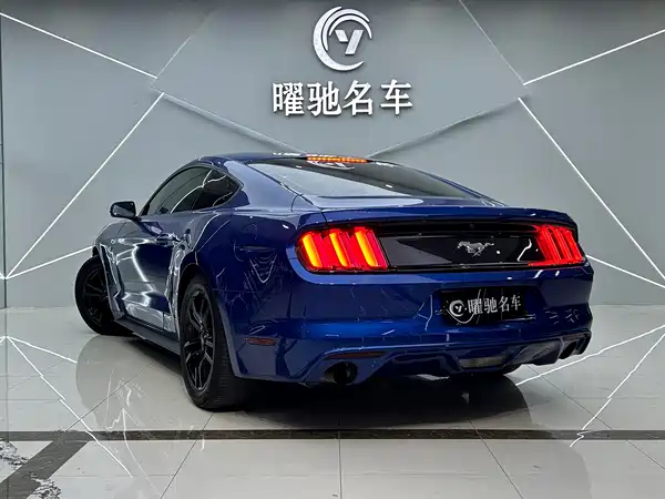 Ford Mustang 2020
