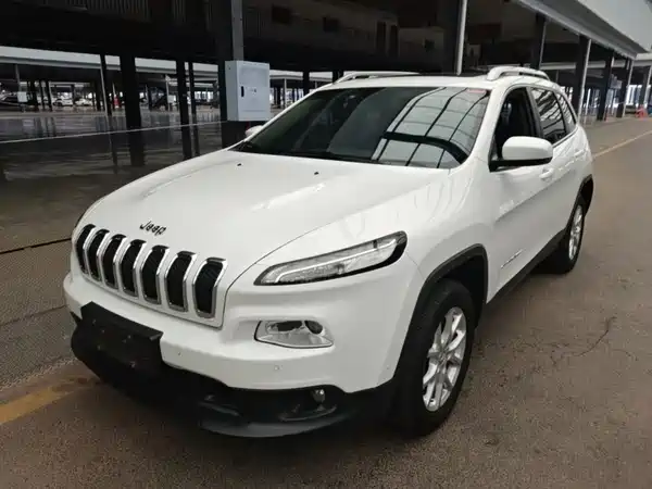 Jeep Cherokee 2016