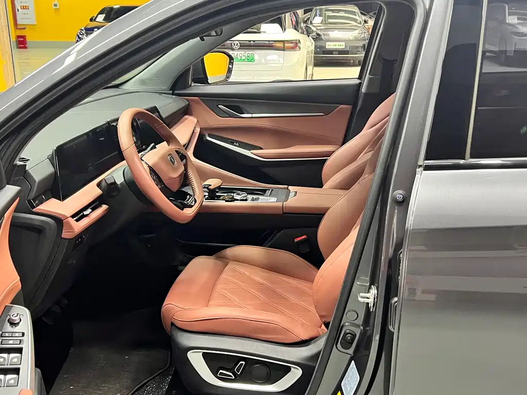 Changan CS75 PLUS 2024 — фото 18
