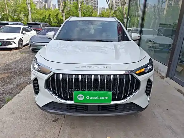 Jetour X70 PLUS 2025