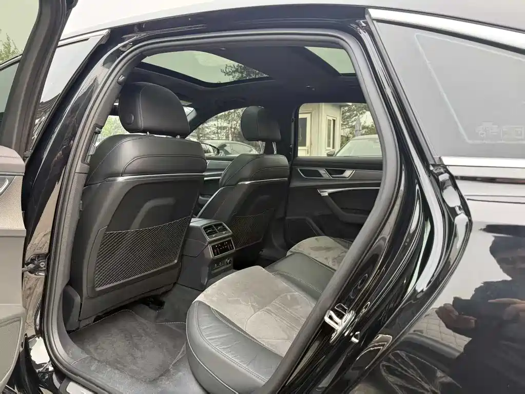 Audi A6L 2024