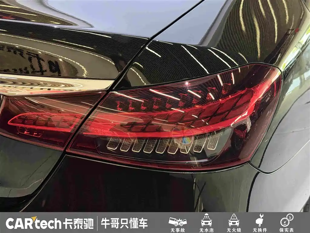 Mercedes-Benz E-Class 2021 — фото 12