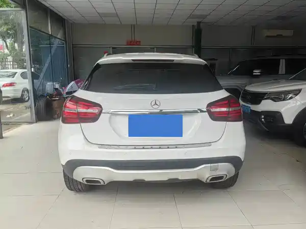 Mercedes-Benz GLA 2018
