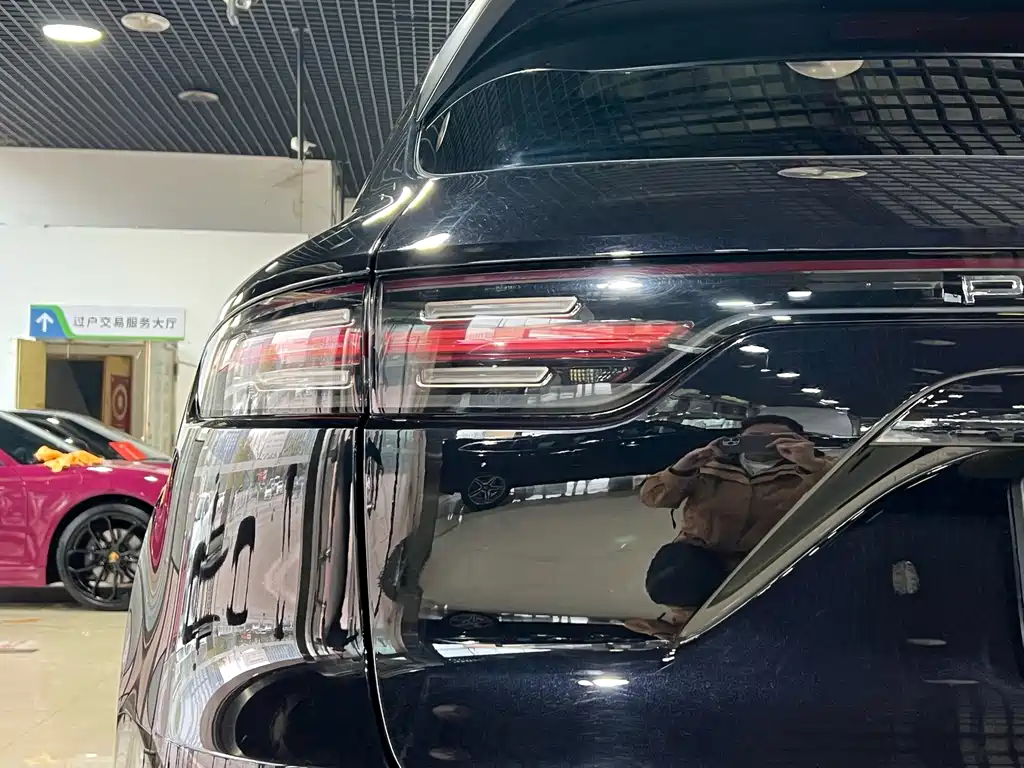 Porsche Cayenne 2020 — фото 9