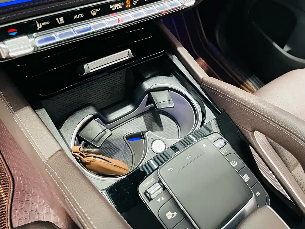 Mercedes-Benz GLS 2023 — фото 13