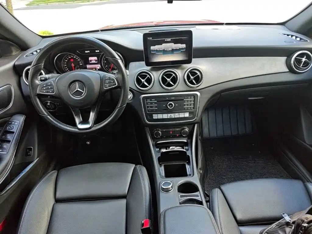 Mercedes-Benz CLA 2018 — фото 10