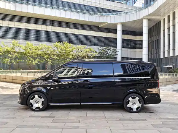 Mercedes-Benz V-Class 2026
