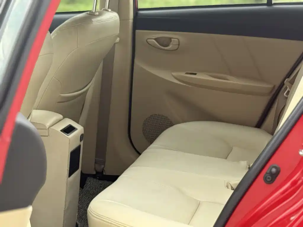Toyota Vios FS 2017 — фото 19