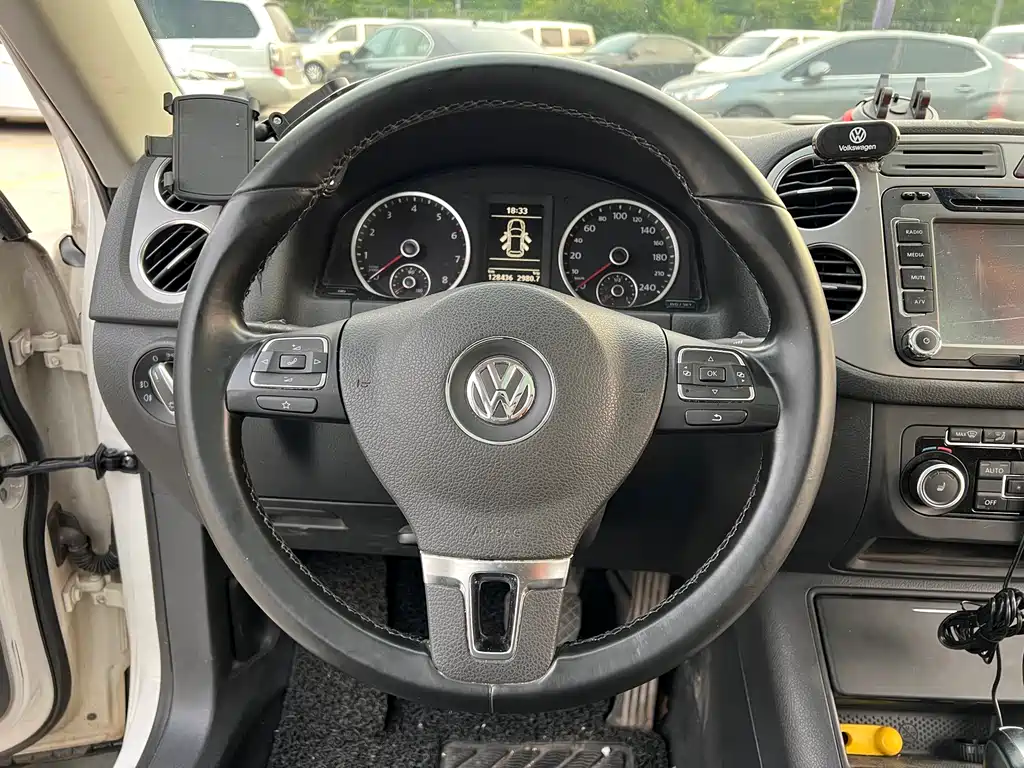 Volkswagen Tiguan 2012