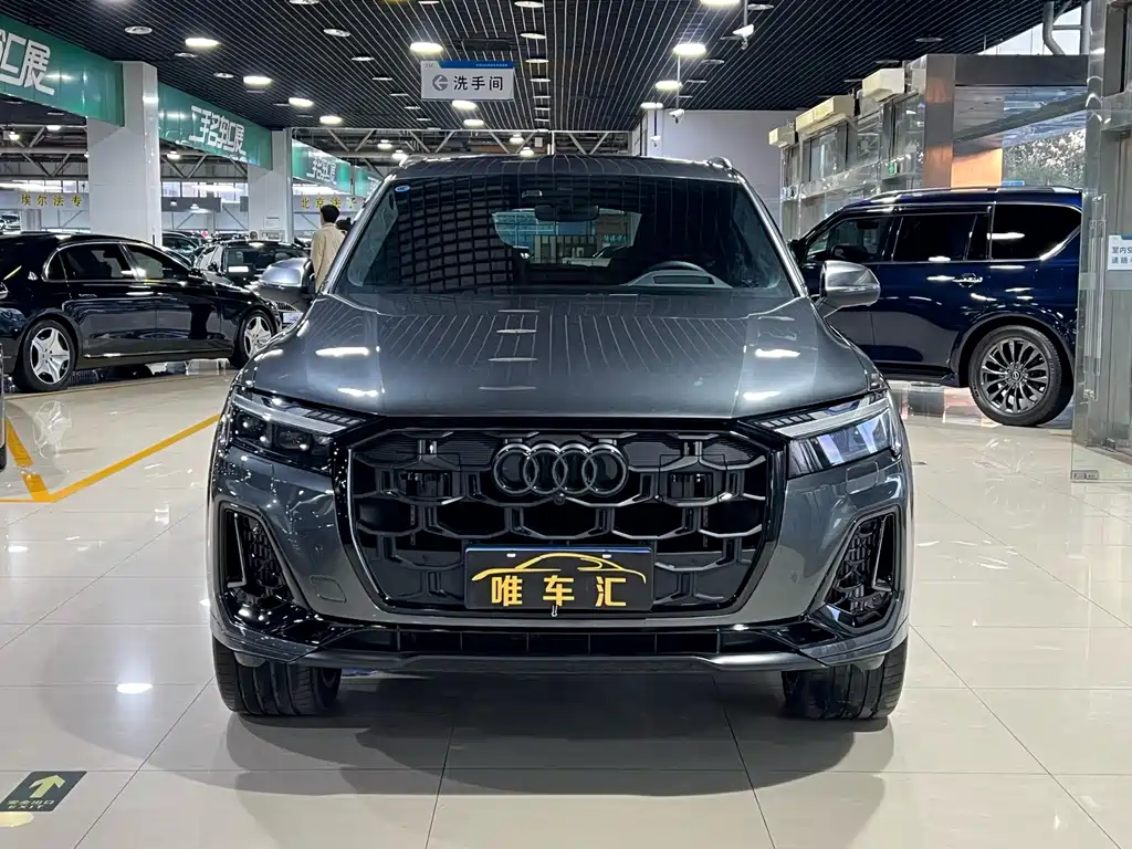 Audi SQ7 2024 — фото 2