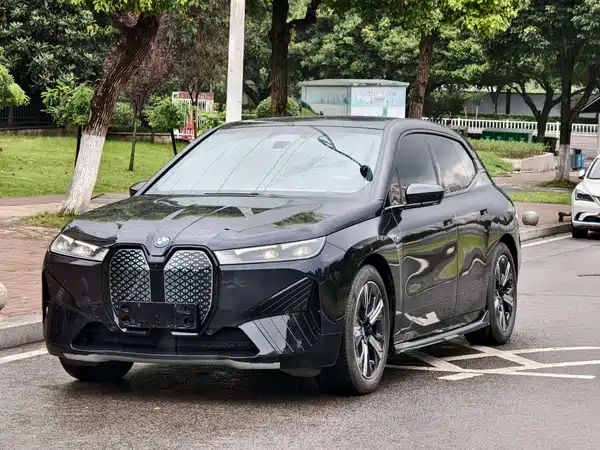 BMW iX 2024