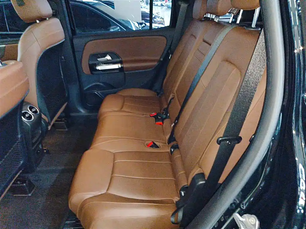 Mercedes-Benz GLB 2022 — фото 13