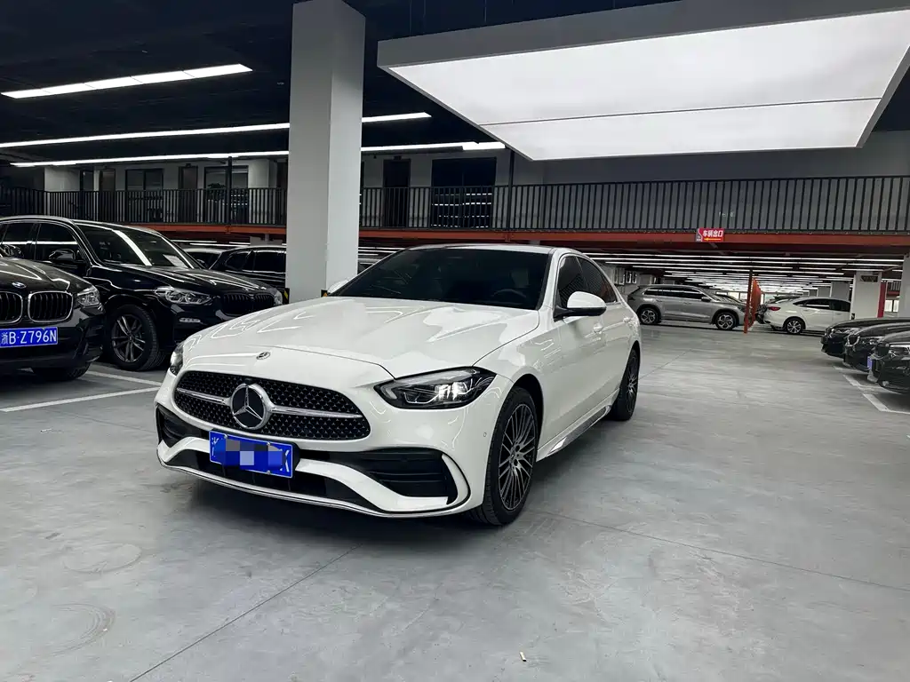 Mercedes-Benz C-Class 2023 — фото 1