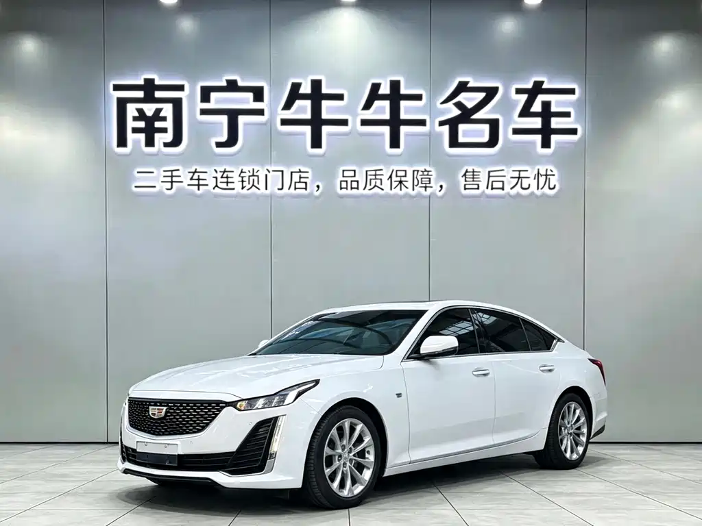 Cadillac CT5 2022 — фото 1
