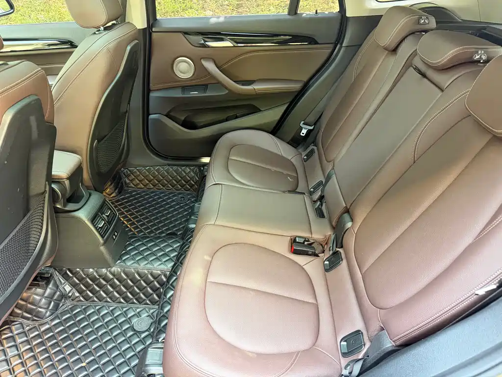 BMW X1 2021 — фото 15