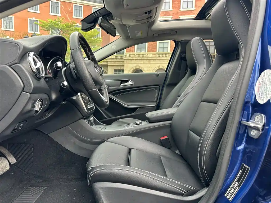 Mercedes-Benz GLA 2018 — фото 5