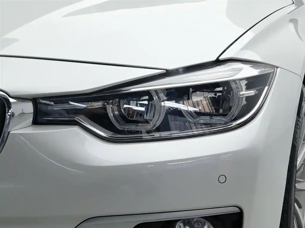 BMW 3 Series 2019
