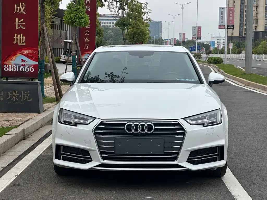 Audi A4L 2017 — фото 2