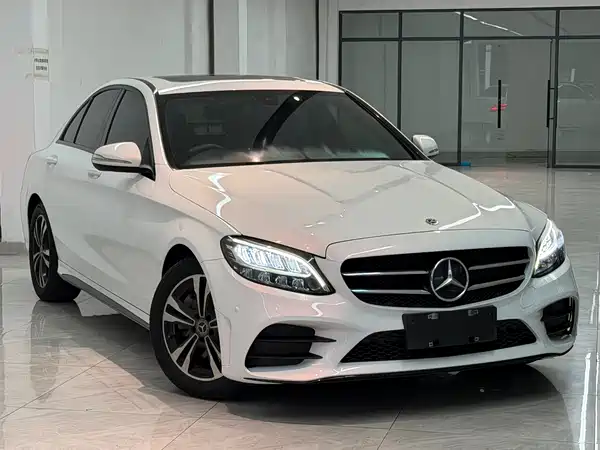 Mercedes-Benz C-Class 2019