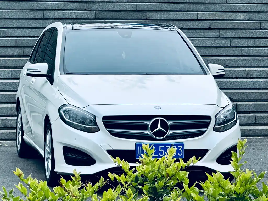 Mercedes-Benz B-Class 2015 — фото 3
