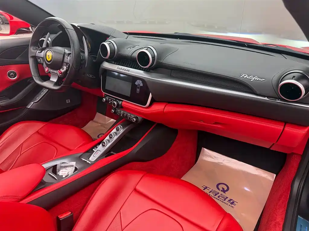 Ferrari Portofino 2019 — фото 11