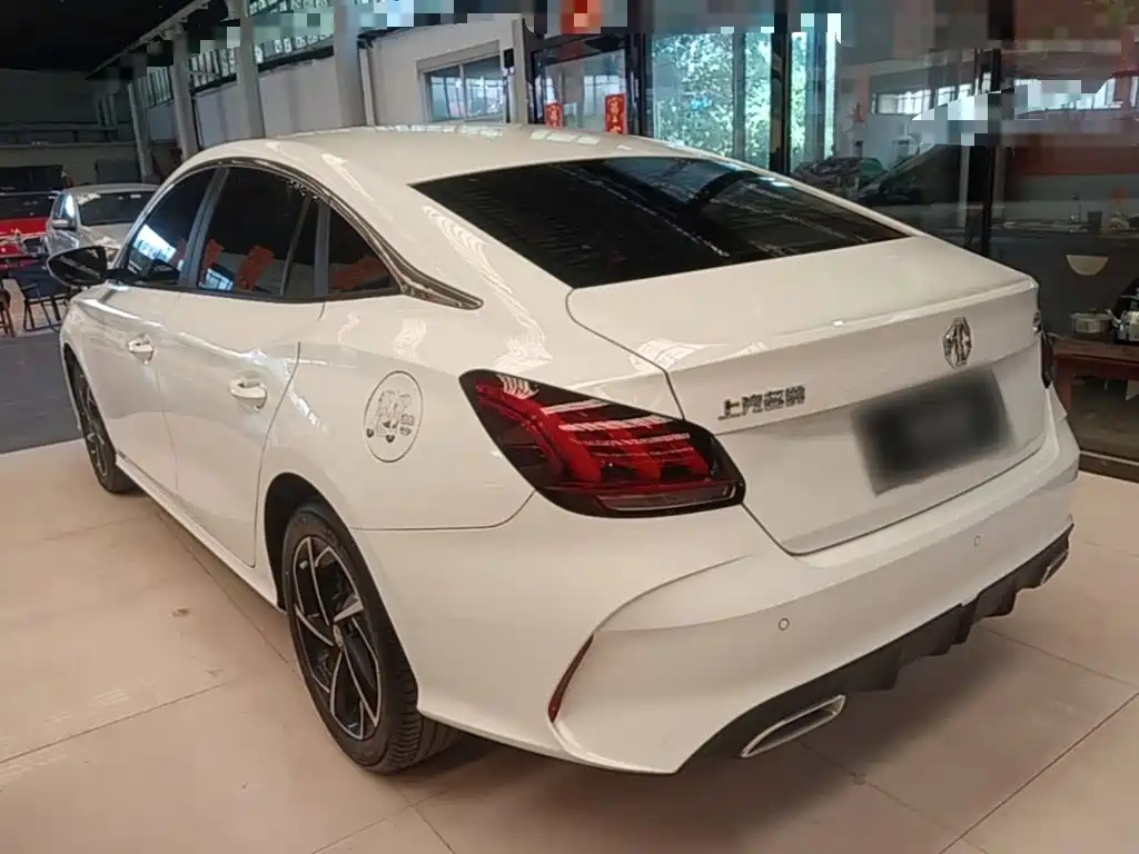 MG MG5 2022