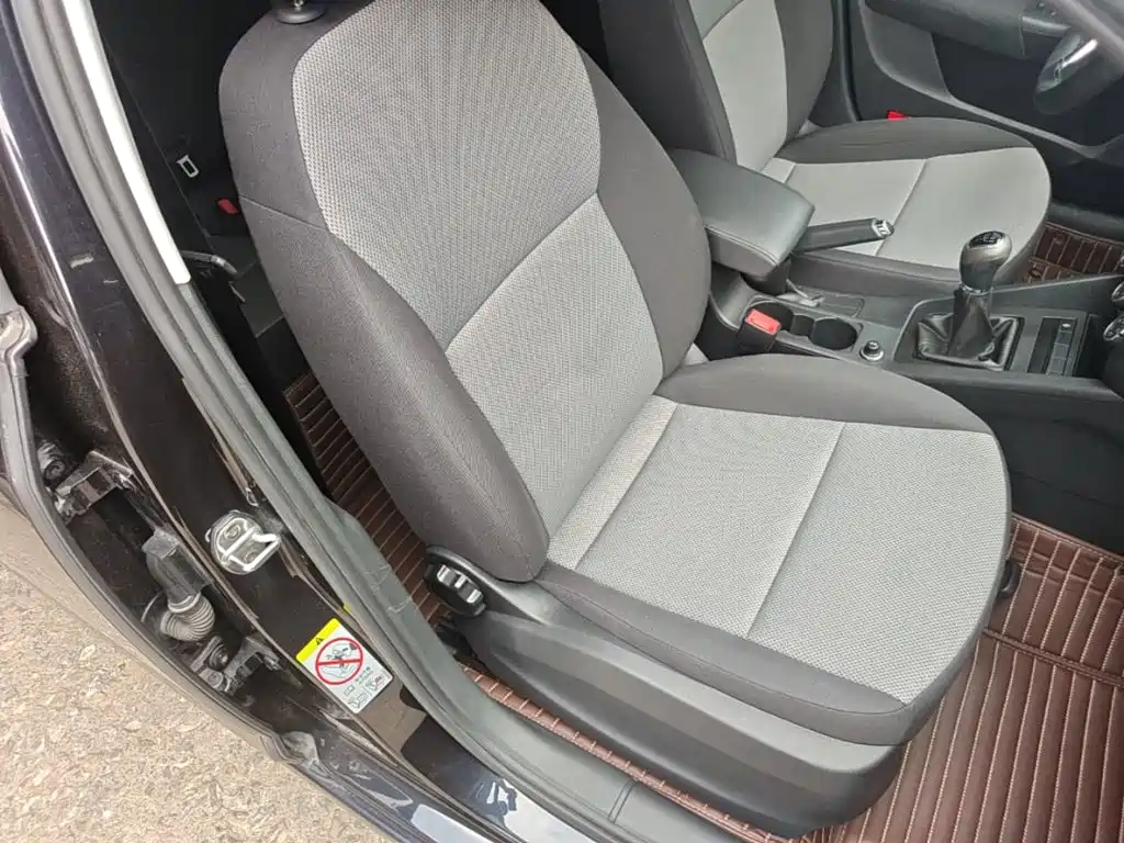 Skoda Octavia 2017 — фото 25