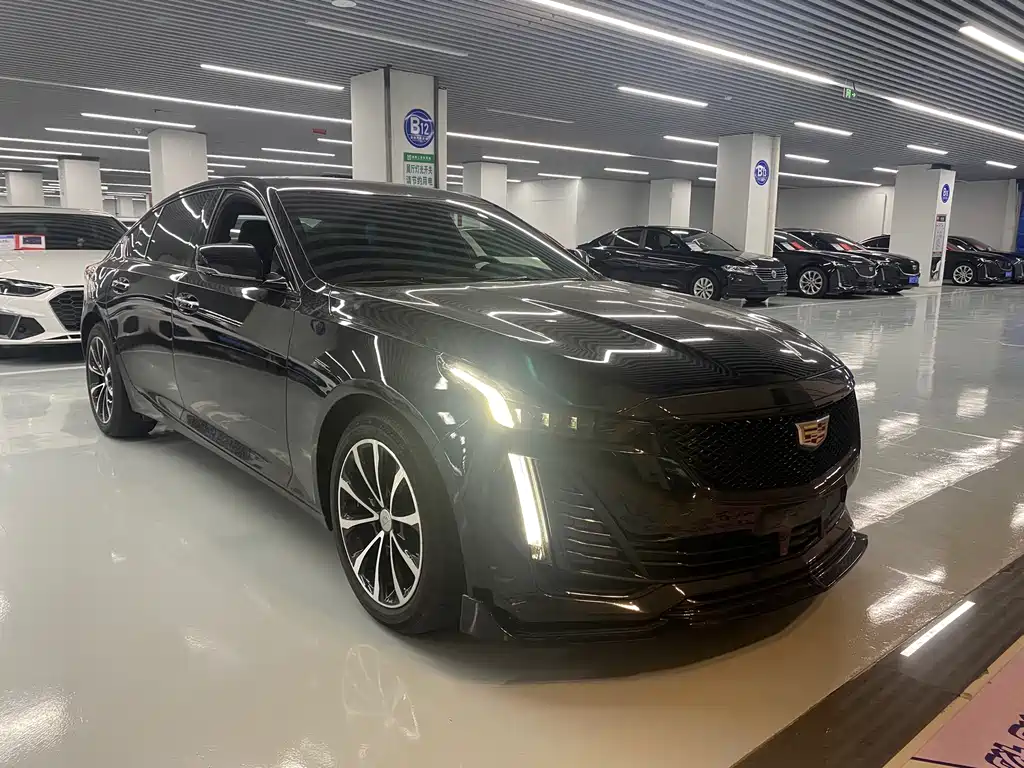 Cadillac CT5 2023 — фото 3