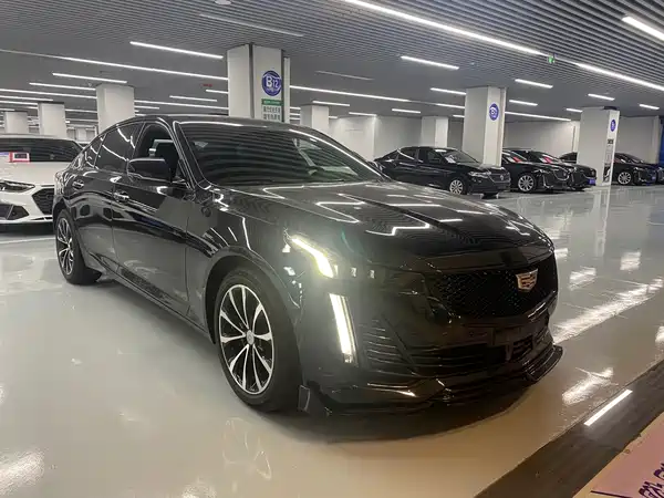 Cadillac CT5 2023
