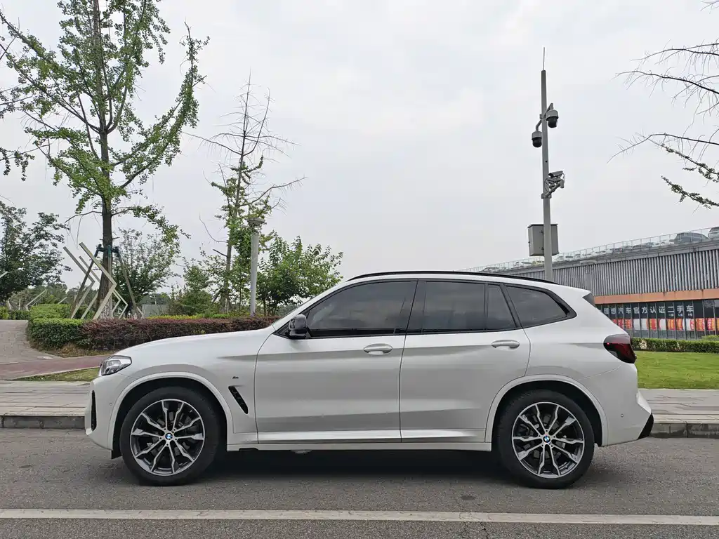 BMW X3 2023 — фото 2