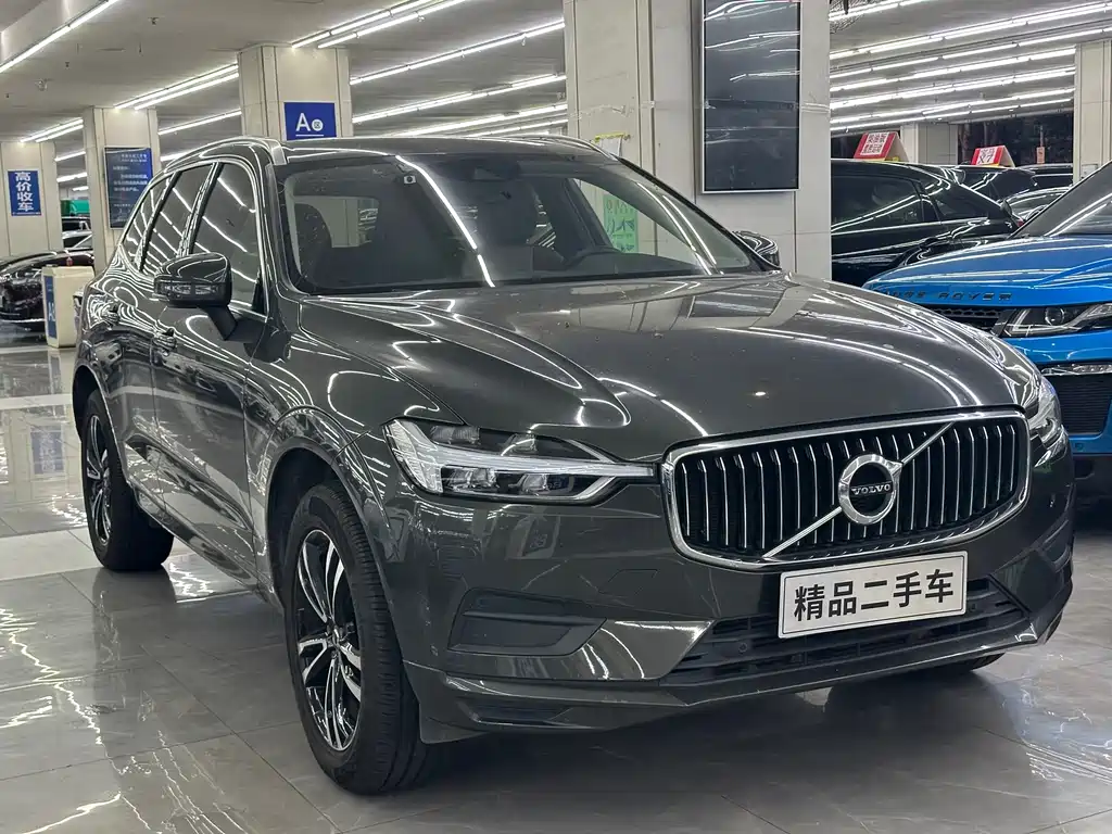 Volvo XC60 2018 — фото 3