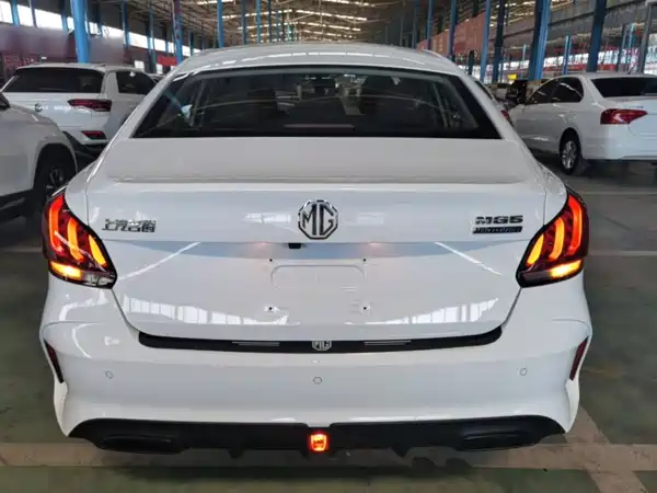 MG MG5 2023