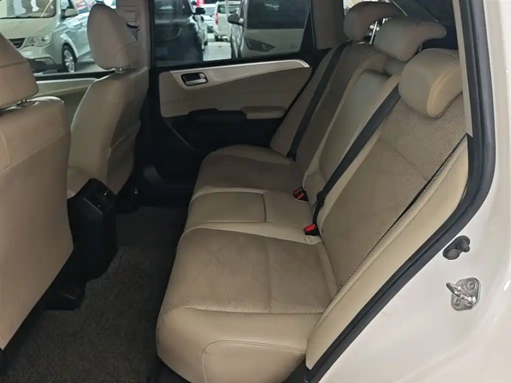 Honda Jade 2016 — фото 17
