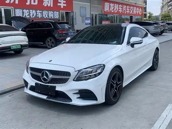 Mercedes-Benz C-Class 2022
