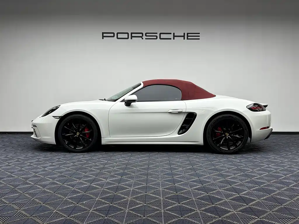 Porsche 718 2023 — фото 15