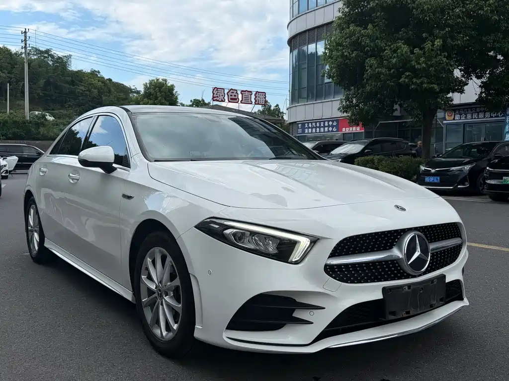 Mercedes-Benz A-Class 2022