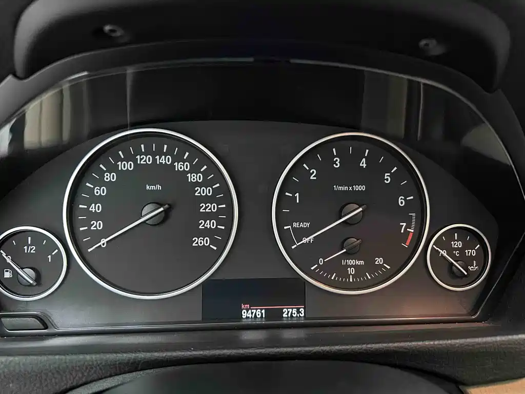 BMW 3 Series 2015 — фото 7
