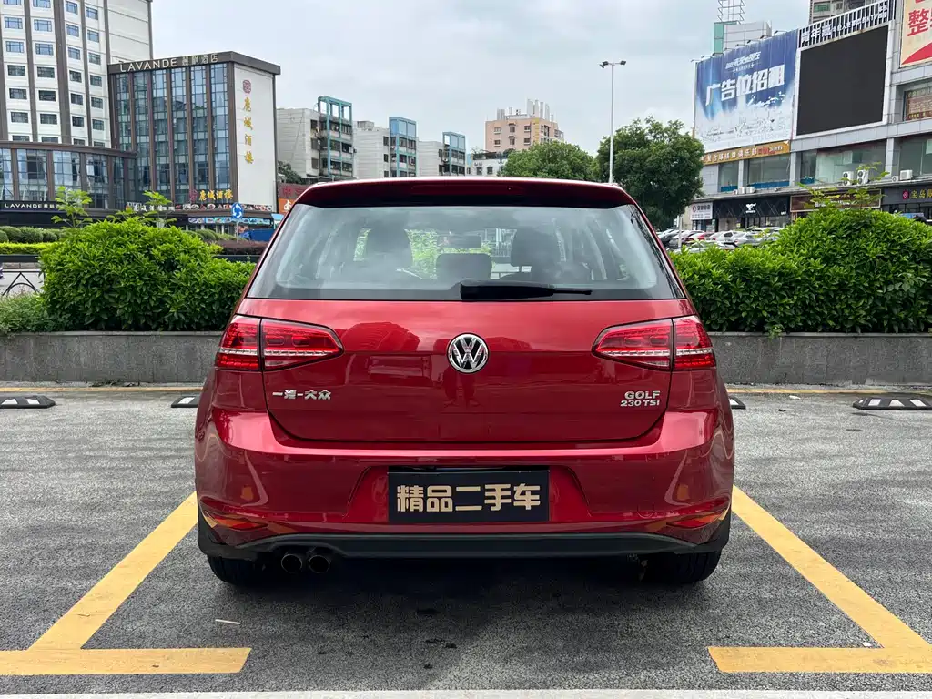 Volkswagen Golf 2016