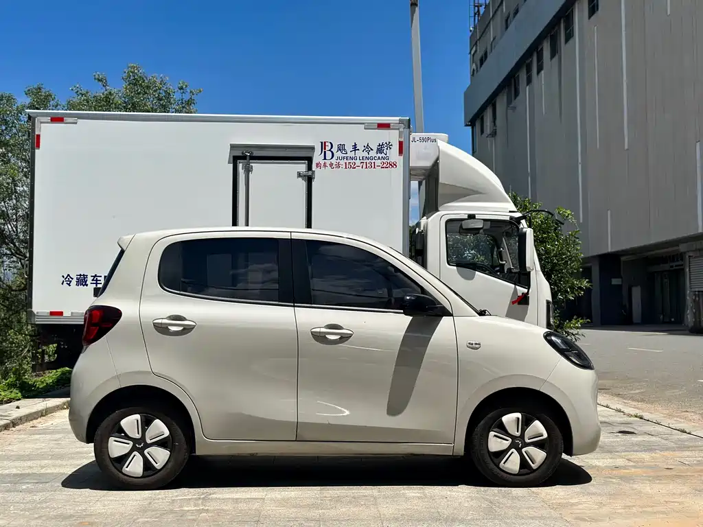 Wuling MINIEV 2025